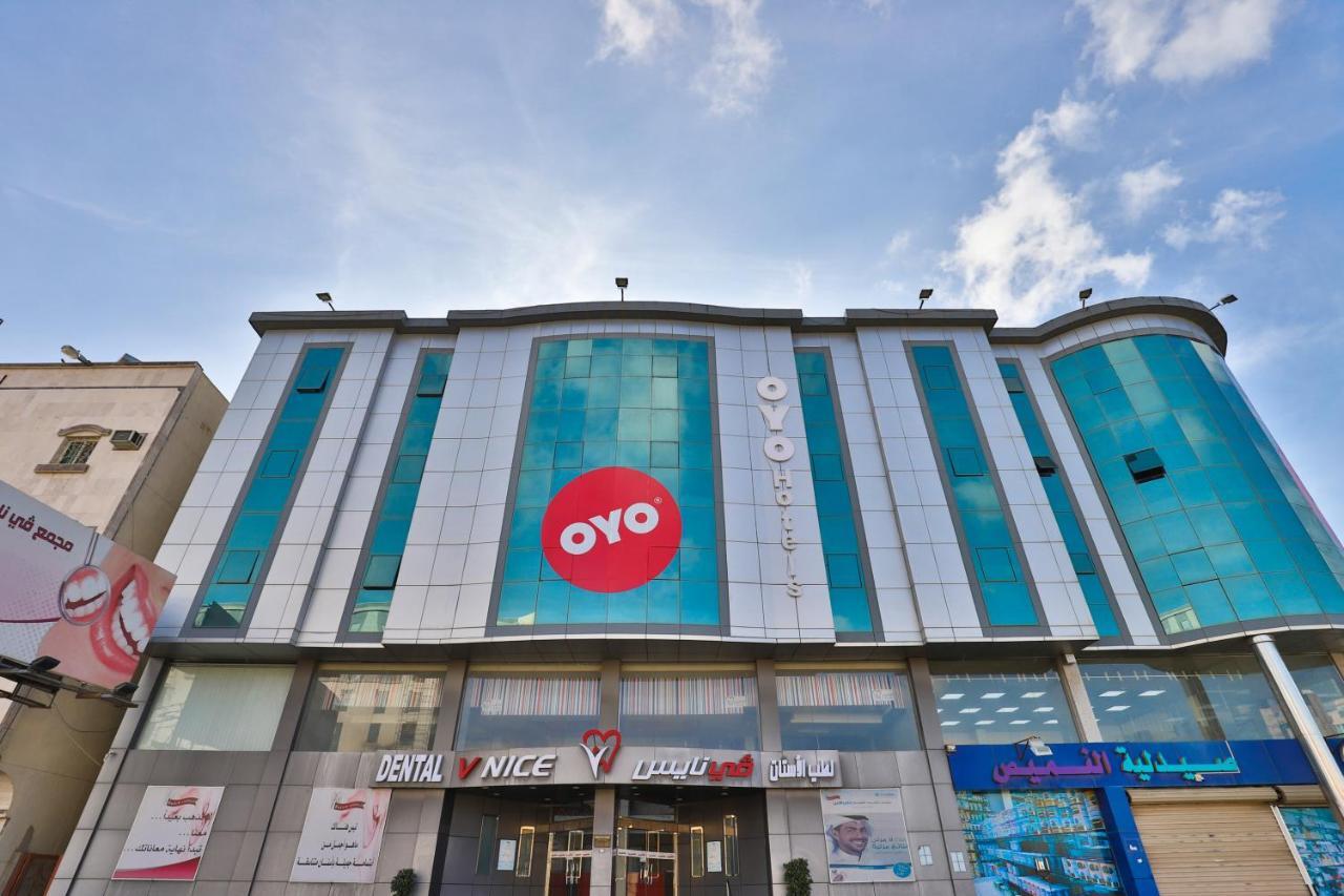 Oyo 369 Arwa Alqosor Hotel Абха Екстериор снимка