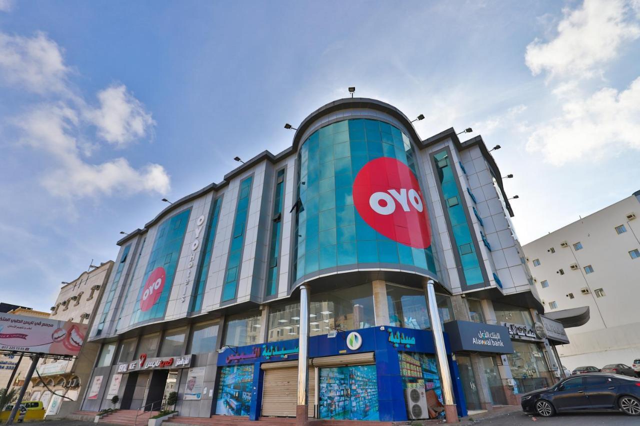 Oyo 369 Arwa Alqosor Hotel Абха Екстериор снимка